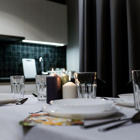 Crystal Guesthouse Варшава Екстериор снимка