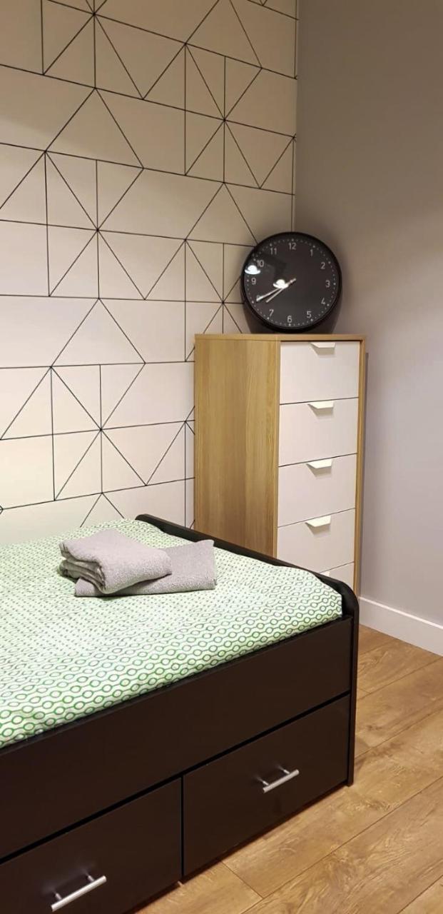 Crystal Guesthouse Варшава Екстериор снимка